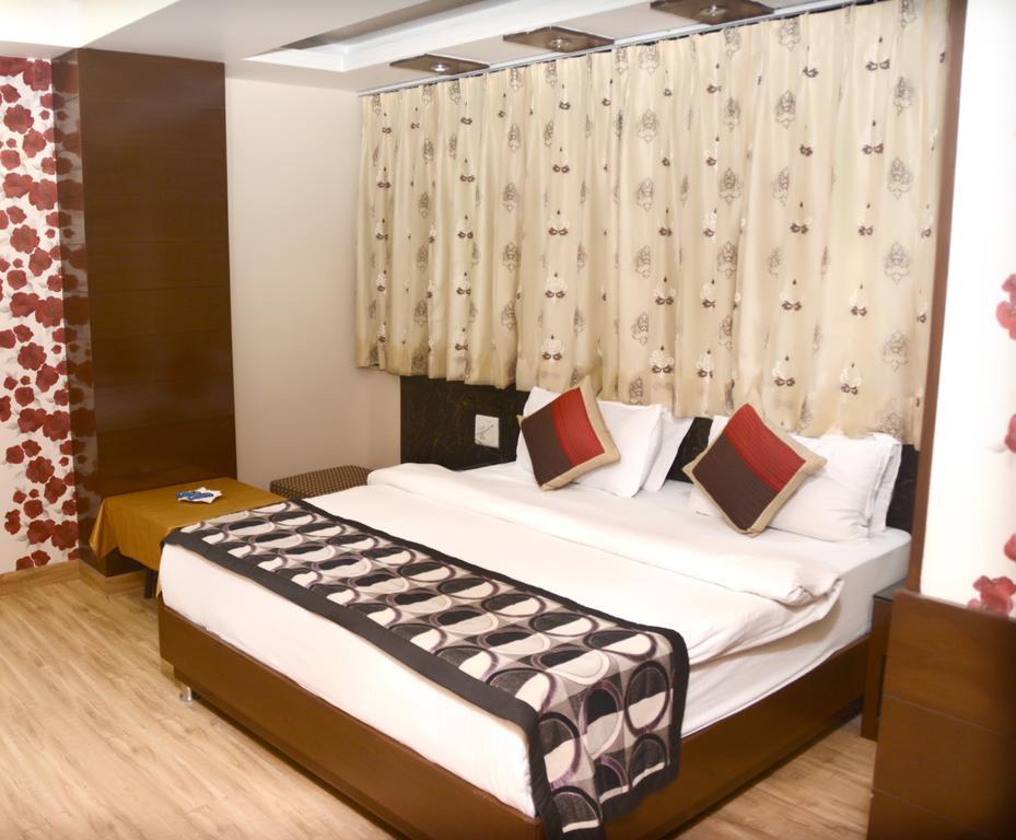 Hotel Palmdale Zirakpur ห้อง รูปภาพ